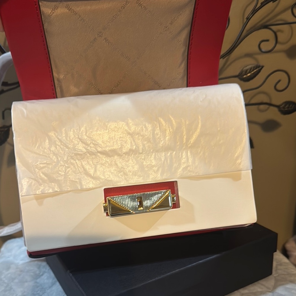 NWT Michael Kors Red and Gold Crossbody Bag - Picture 3 of 11